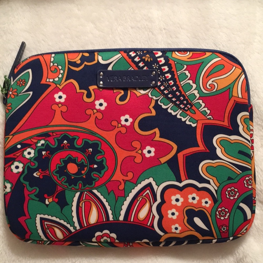 New Vera Bradley Neoprene Tablet Sleeve